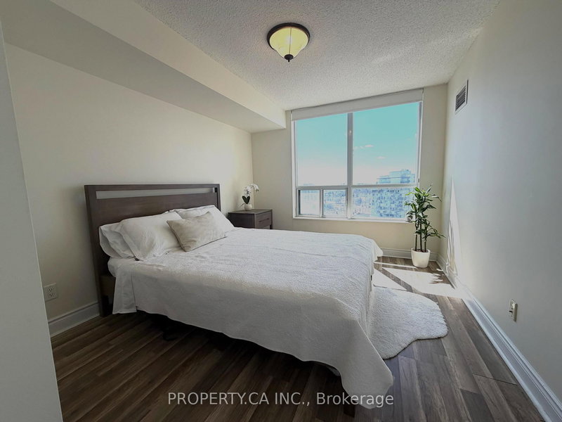 1614 - 5 Northtown Way, Toronto, M2N 7A1 | Image 2