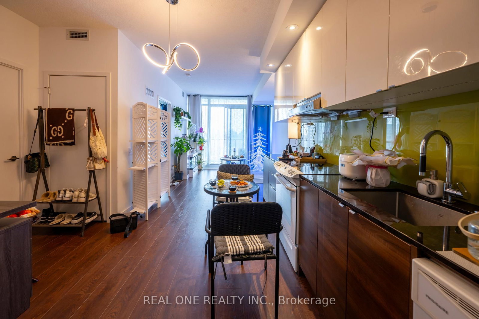 121 Mcmahon Drive, Unit 2802 - Photo 5