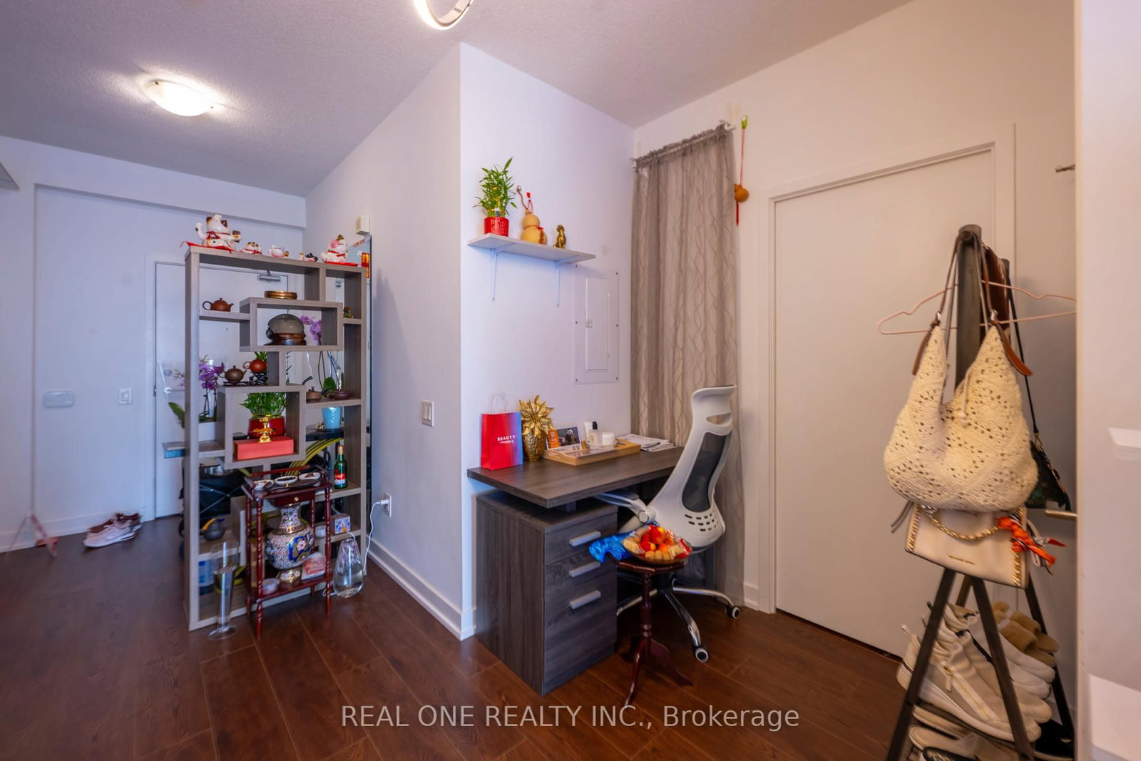 121 Mcmahon Drive, Unit 2802 - Photo 7