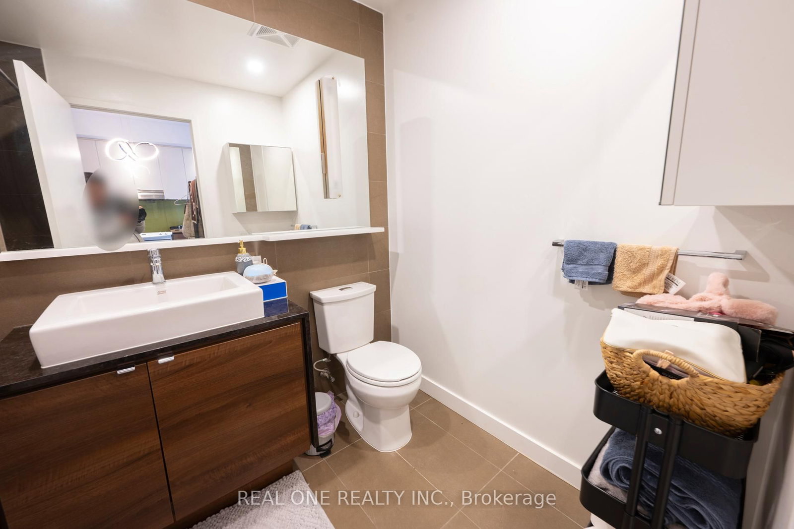 121 Mcmahon Drive, Unit 2802 - Photo 9