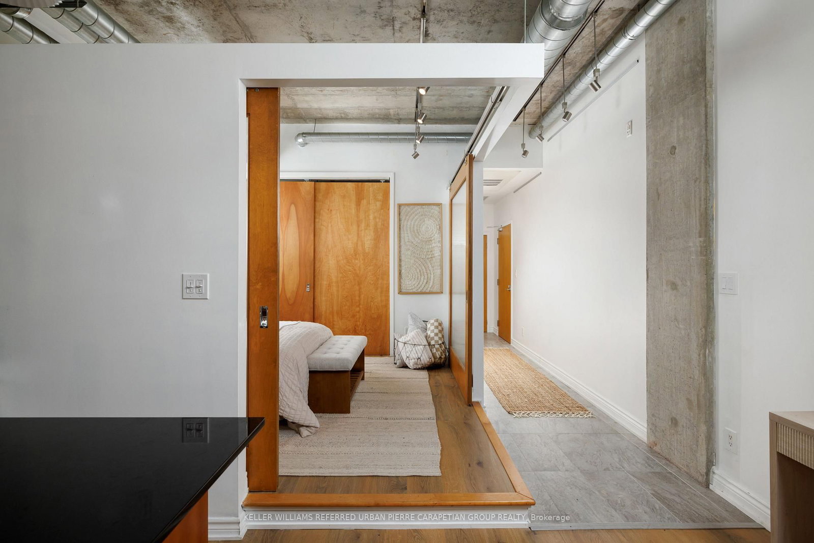 261 King Street E, Unit 205 - Photo 26