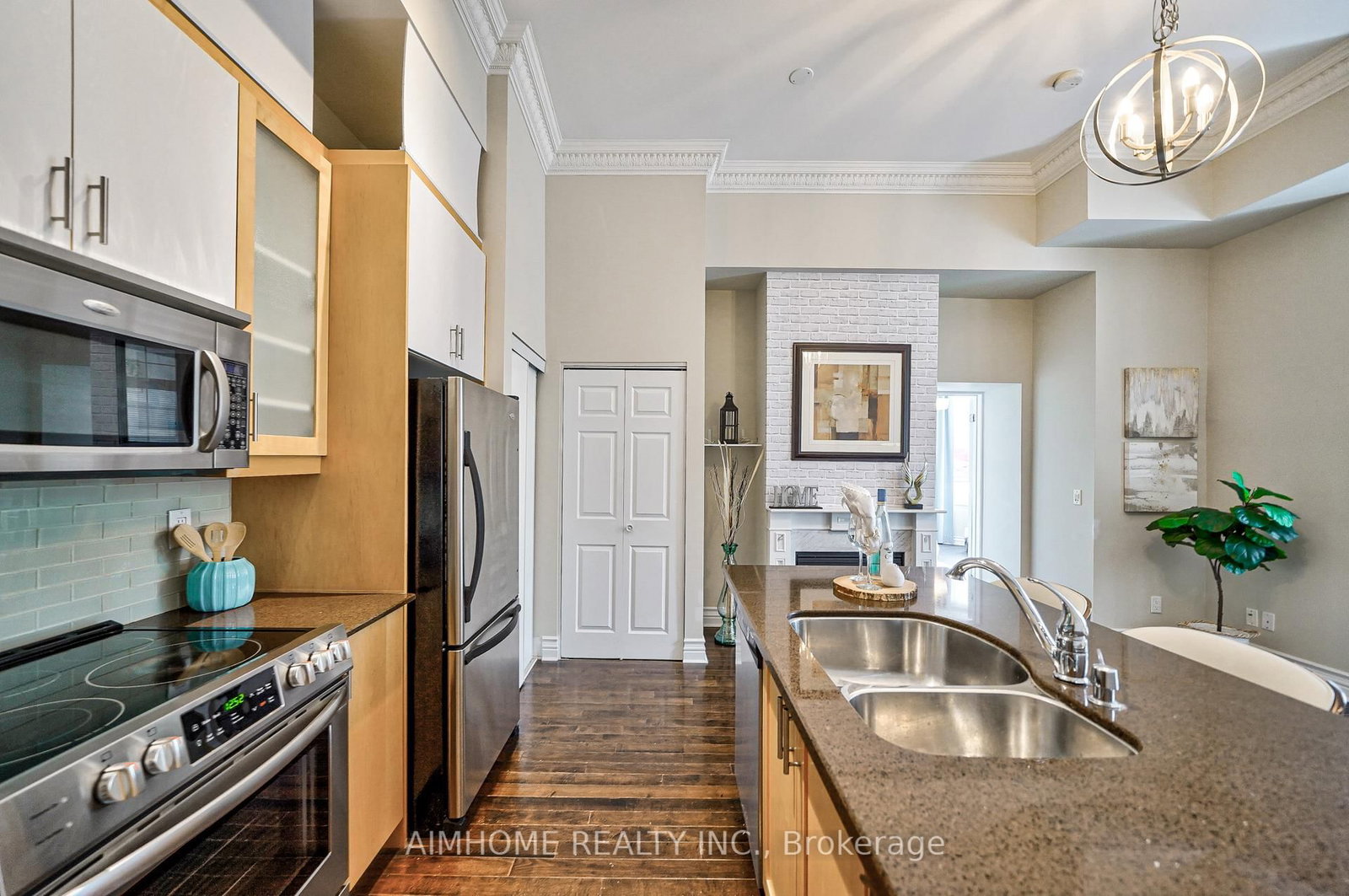 539 Jarvis Street, Unit M6 - Photo 10