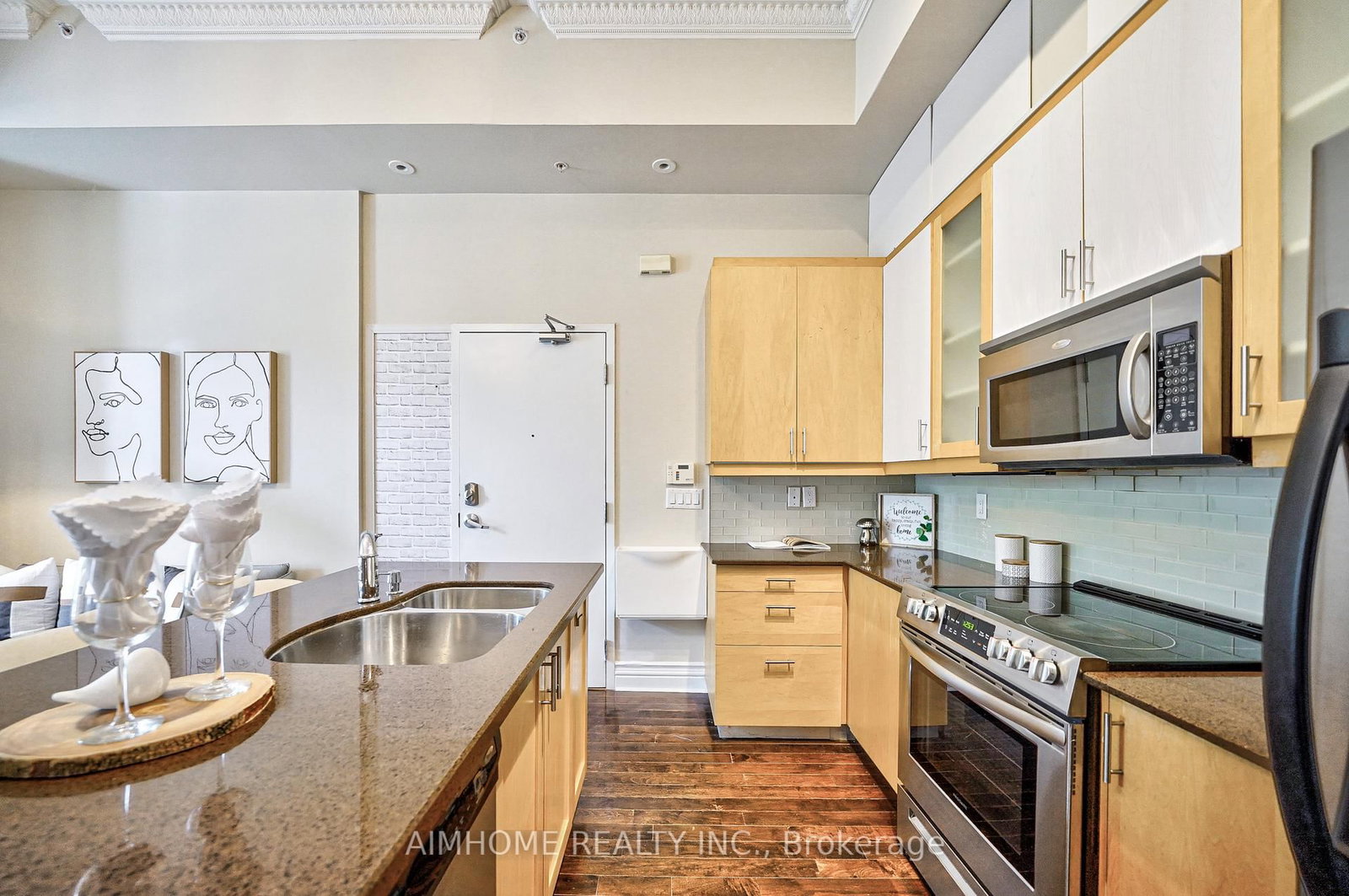539 Jarvis Street, Unit M6 - Photo 15