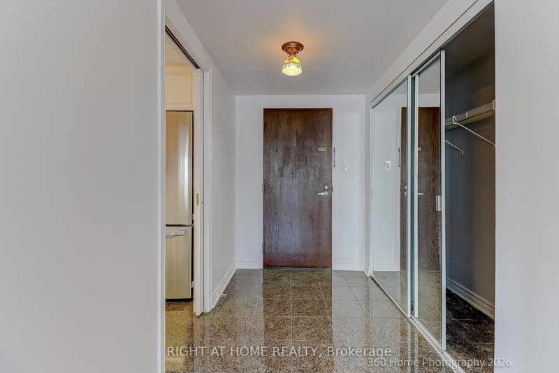 home for lease on 1705-44 Gerrard Street W
