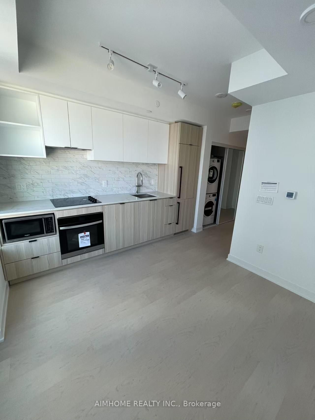 252 Church Street, Unit 2507 - Photo 5