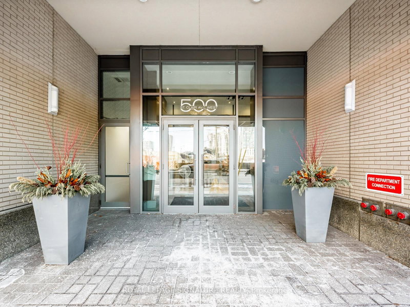 1607 - 500 St Clair Ave W, Toronto, M6C 1A8 | Image 2