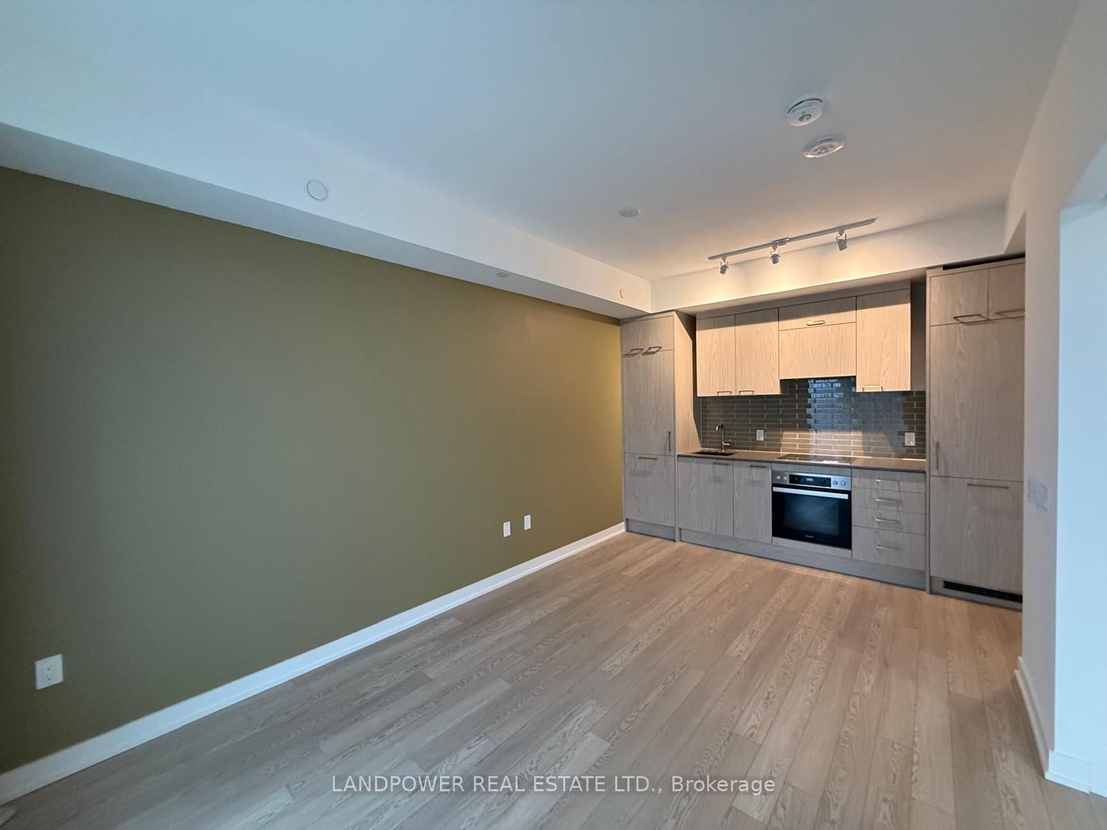634 Church Street, Unit 2807 - Photo 4