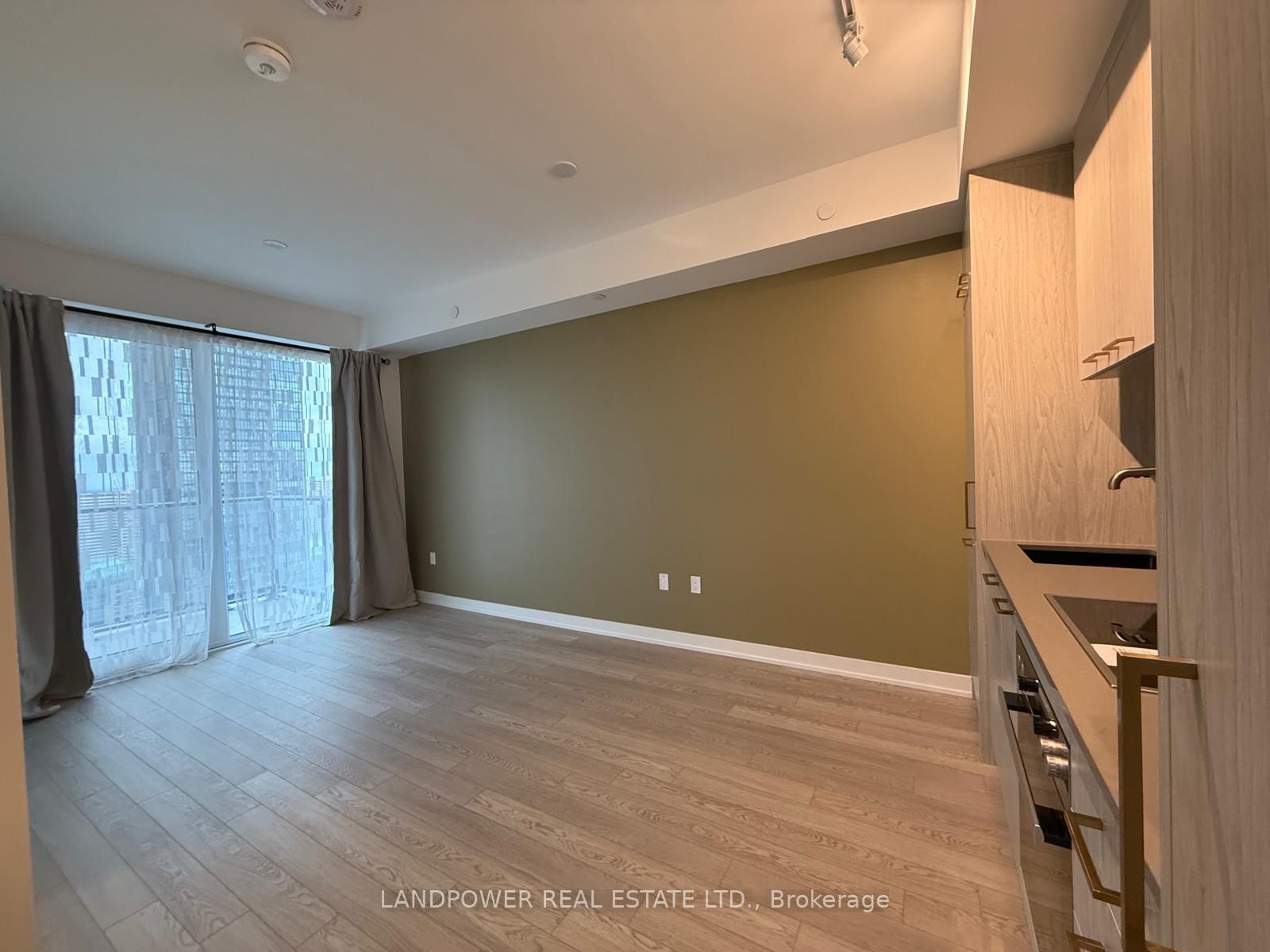 634 Church Street, Unit 2807 - Photo 7