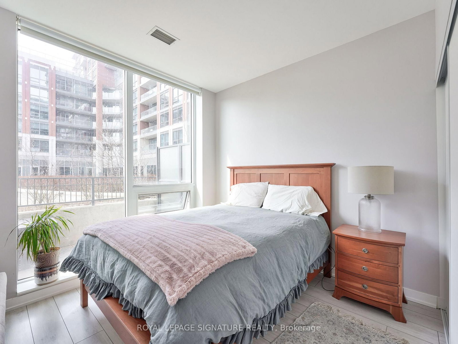 31 Tippett Road, Unit 108 - Photo 18