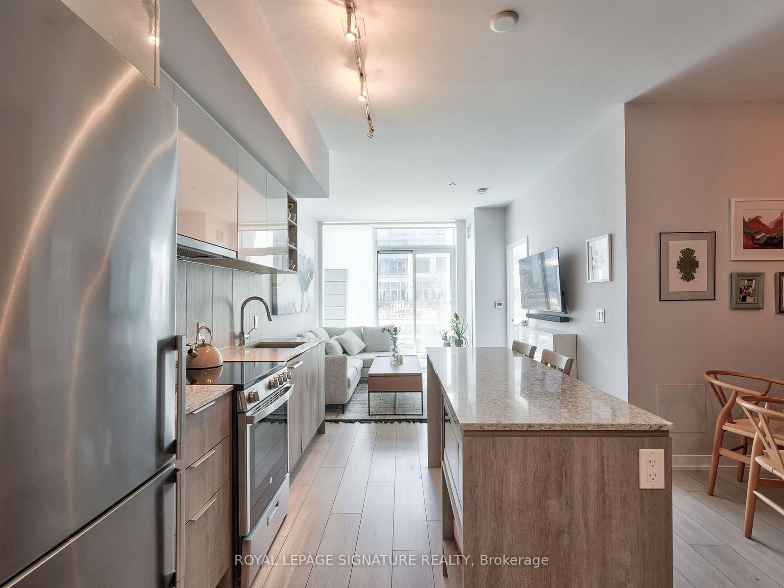 31 Tippett Road, Unit 108 - Photo 9