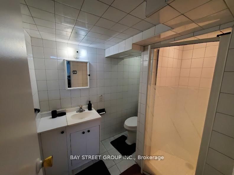 73 Regatta Crescent, Unit Lower - Photo 9