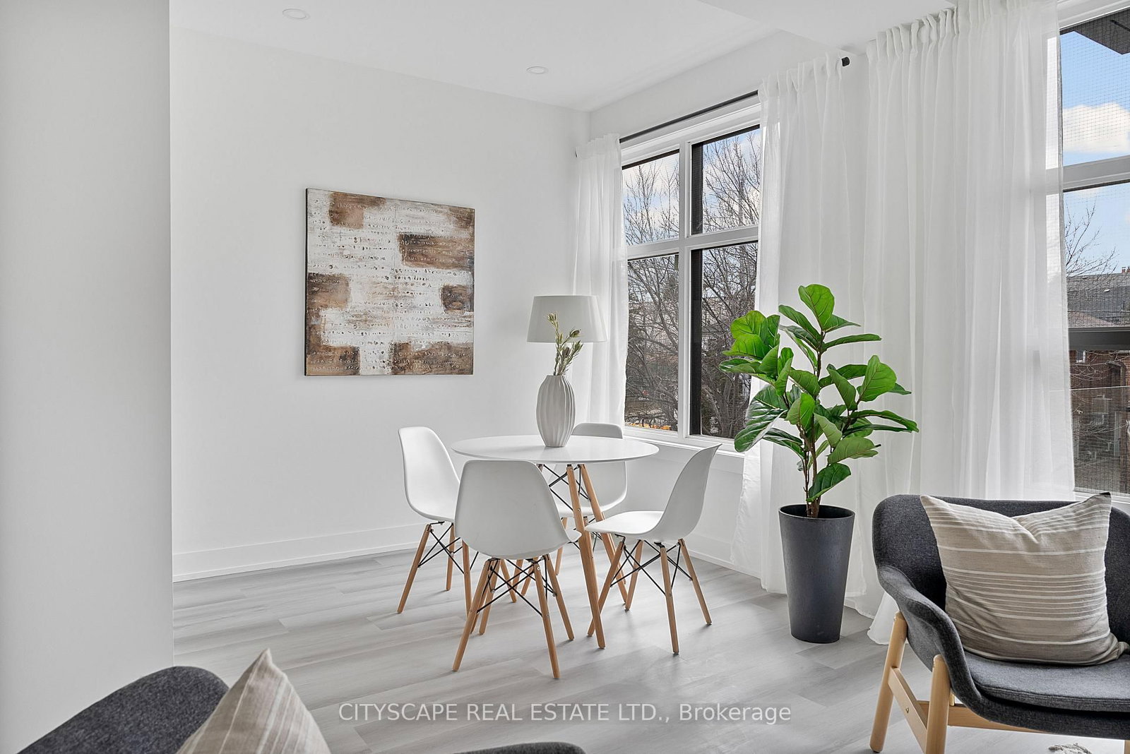 589 Oakwood Avenue, Unit Bsmt - Photo 14
