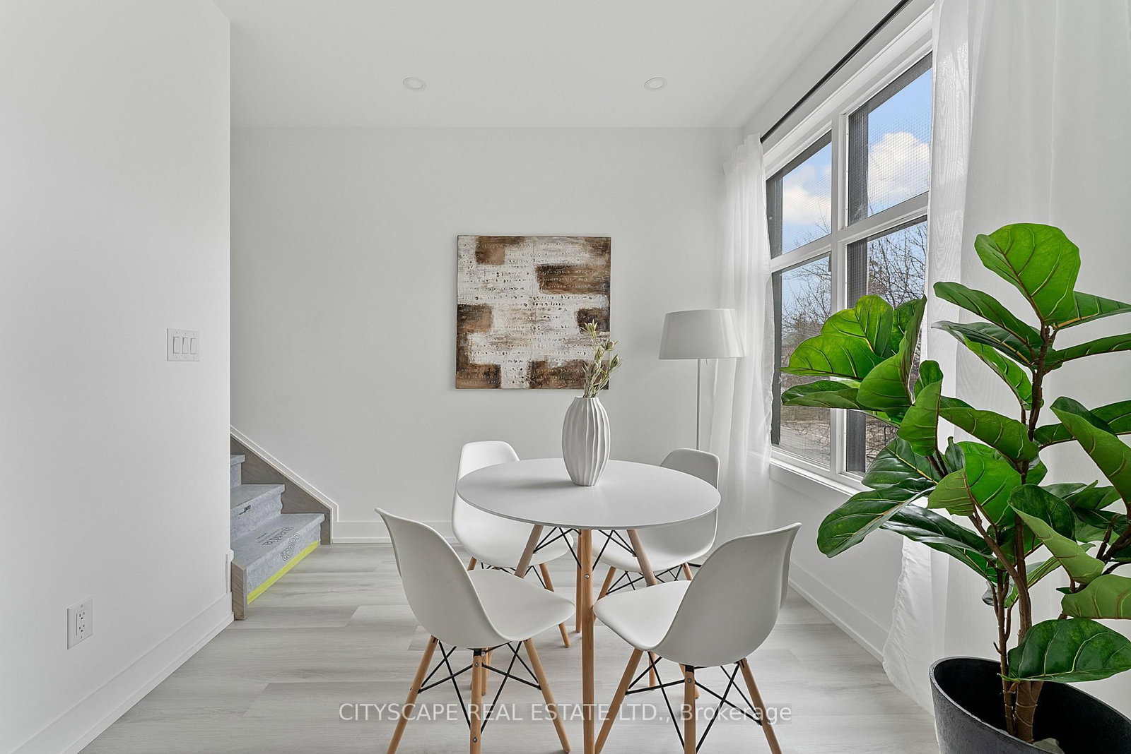 589 Oakwood Avenue, Unit Bsmt - Photo 16