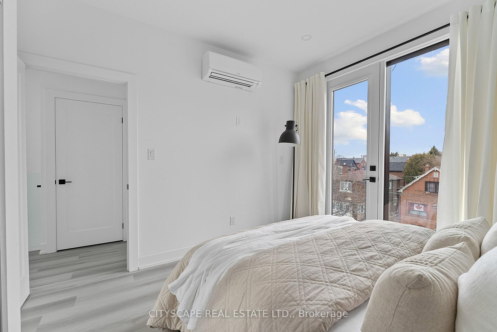 589 Oakwood Avenue, Unit Bsmt - Photo 24