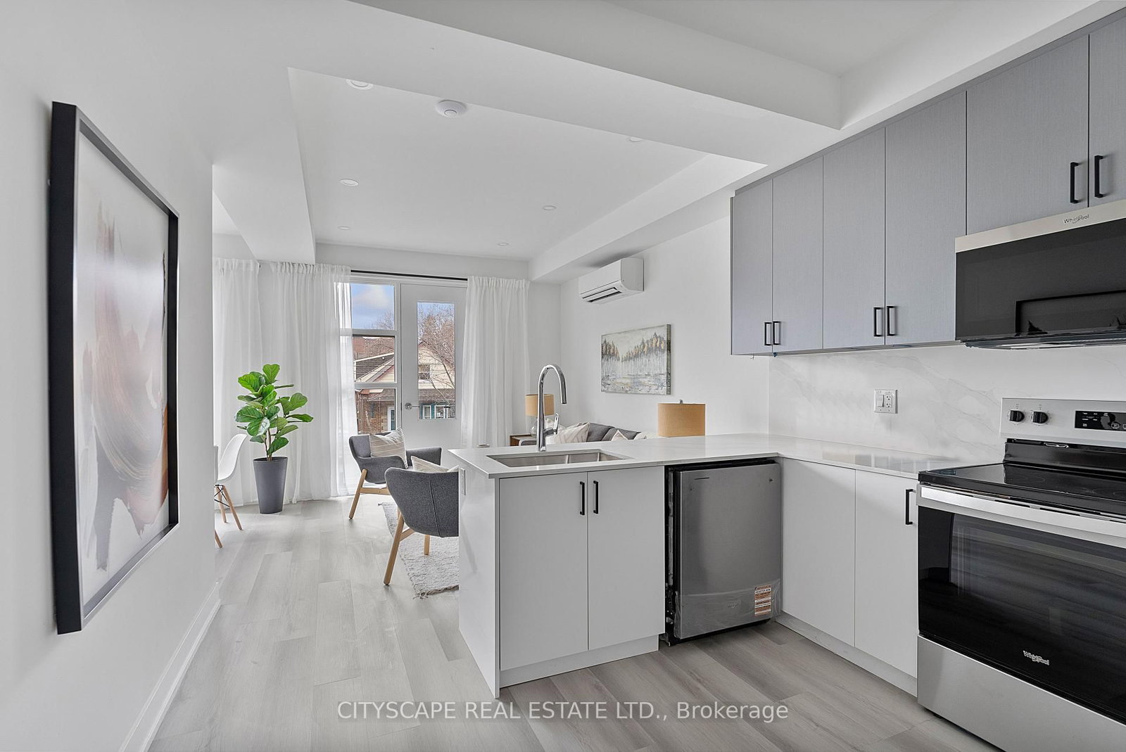 589 Oakwood Avenue, Unit Bsmt - Photo 4