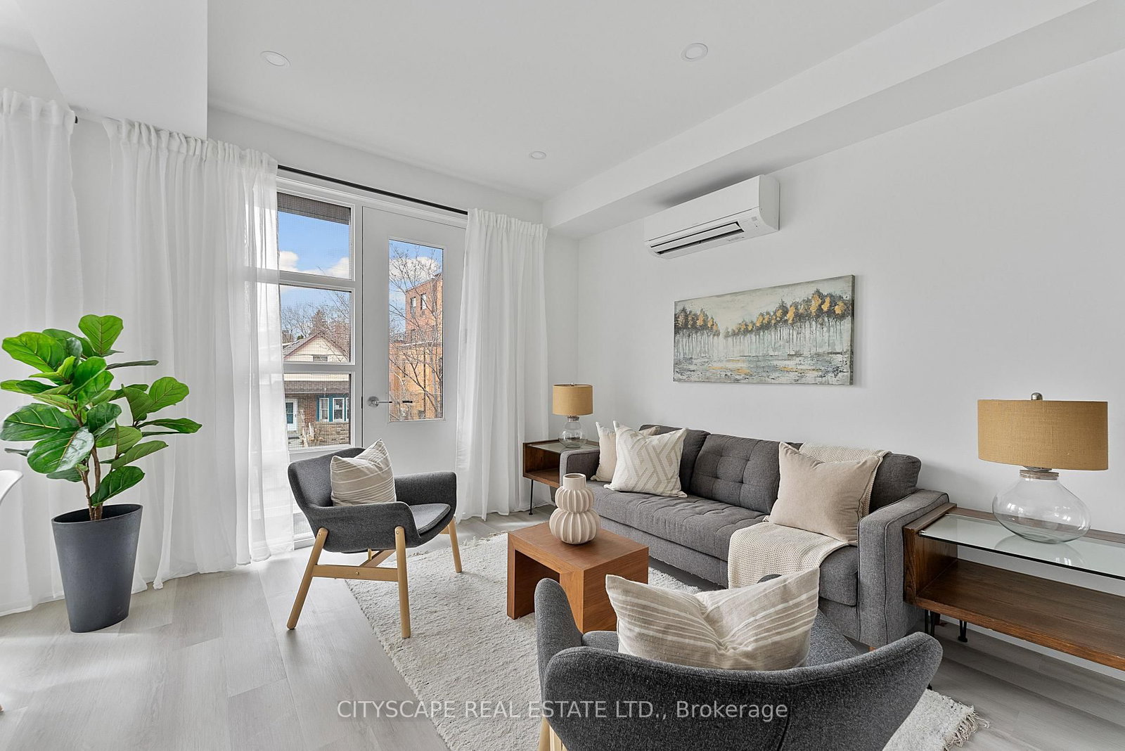 589 Oakwood Avenue, Unit Bsmt - Photo 9