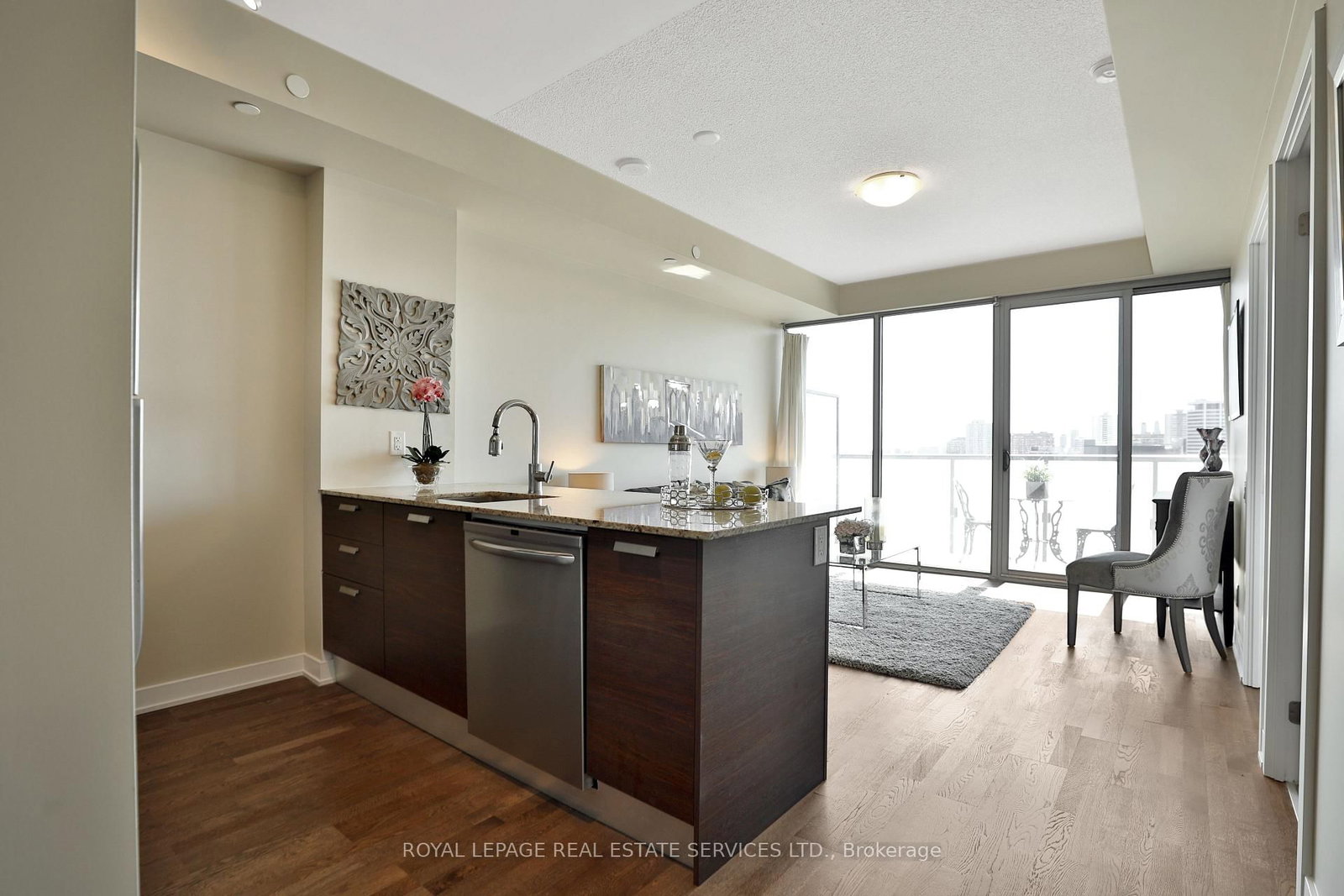 1815 Yonge Street, Unit 1101 - Photo 7