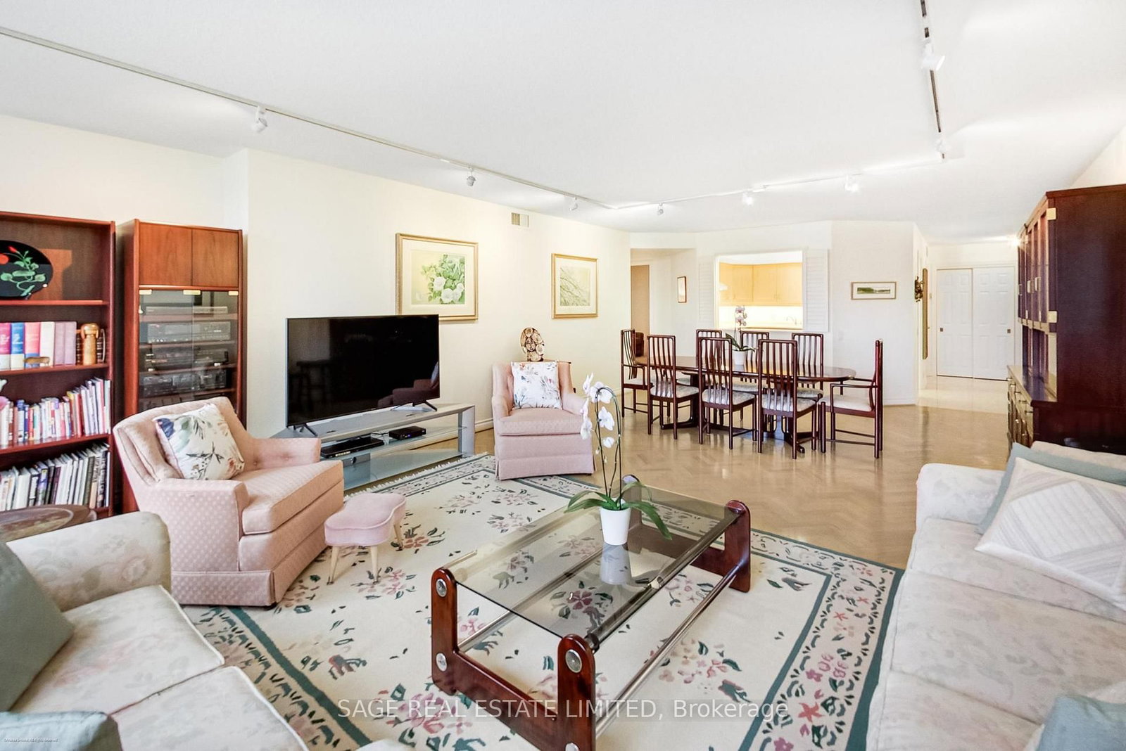 1177 Yonge Street, Unit 207 - Photo 23