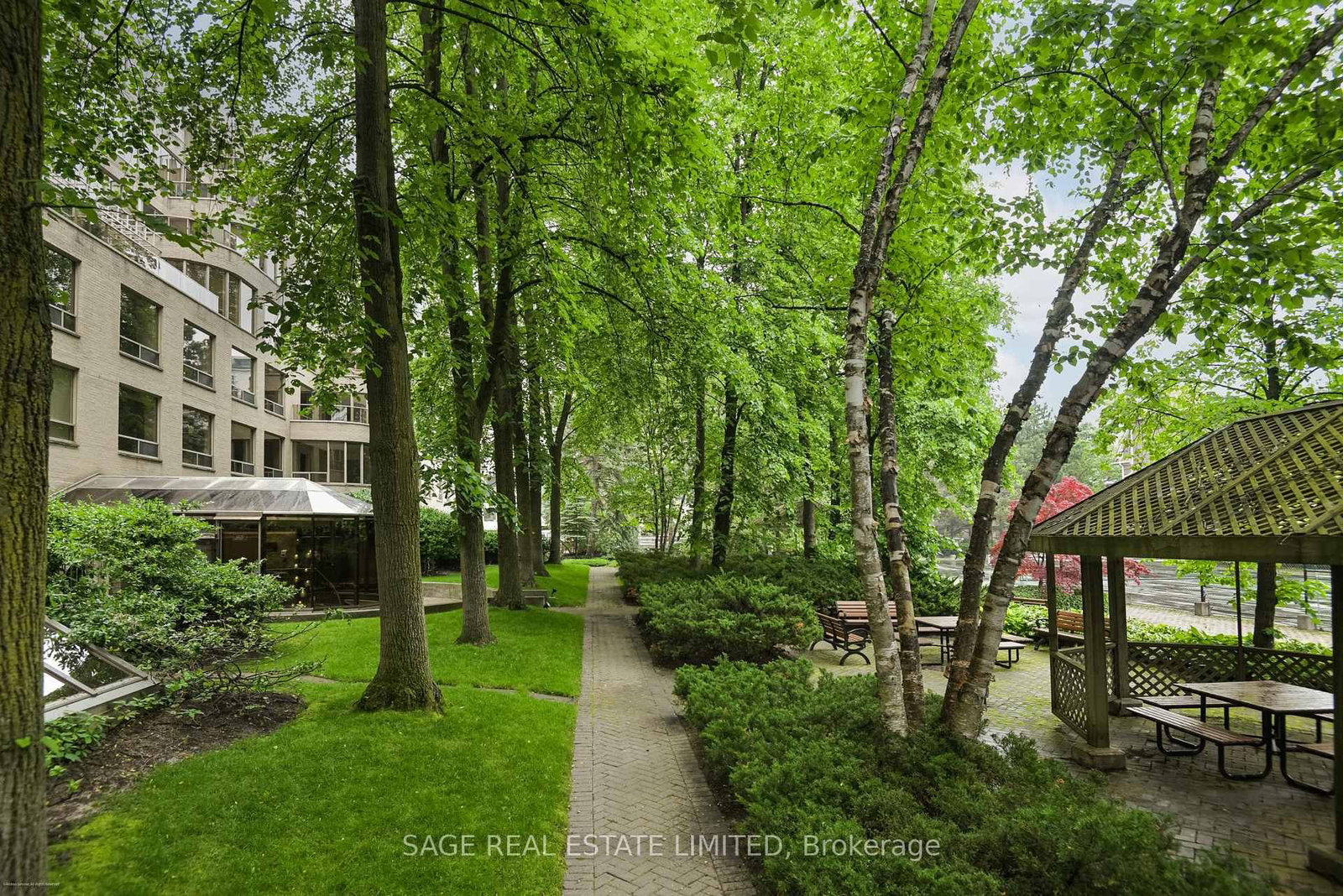 1177 Yonge Street, Unit 207 - Photo 35