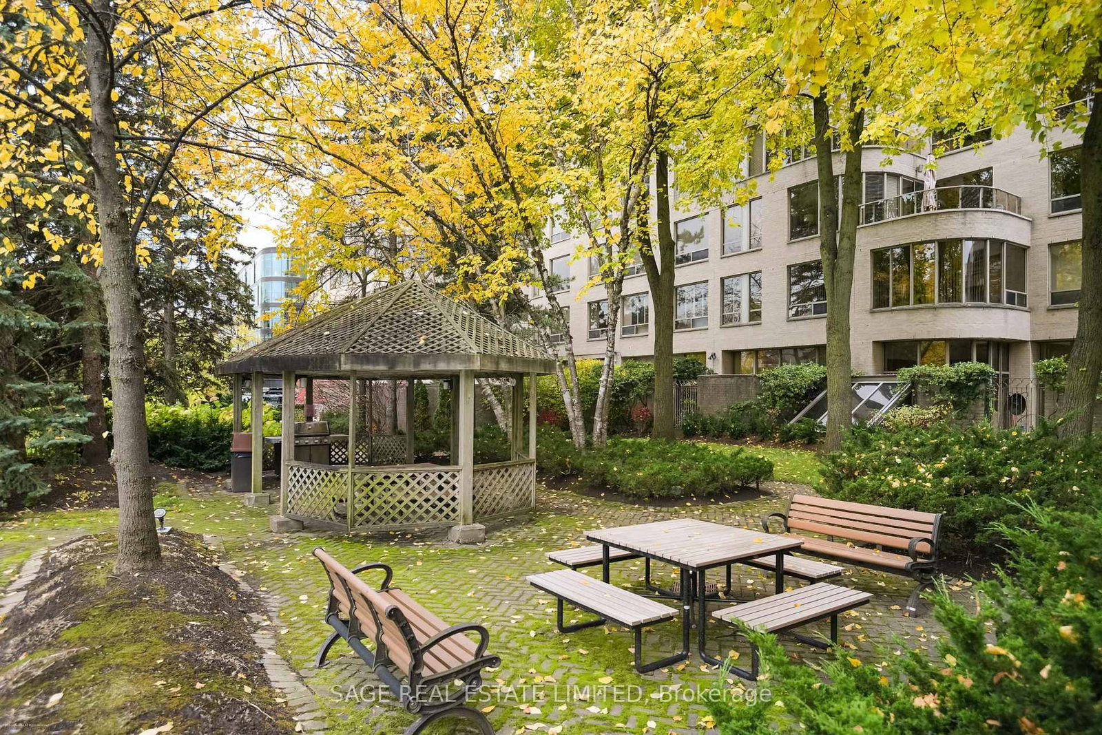 1177 Yonge Street, Unit 207 - Photo 47
