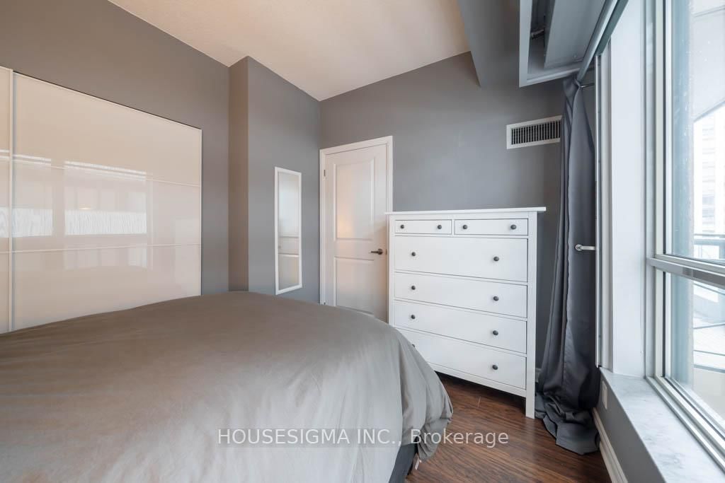 35 Hayden Street, Unit 1015 - Photo 11