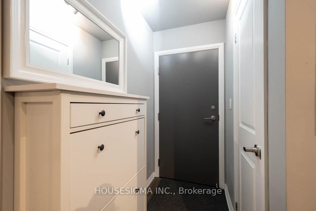 35 Hayden Street, Unit 1015 - Photo 6