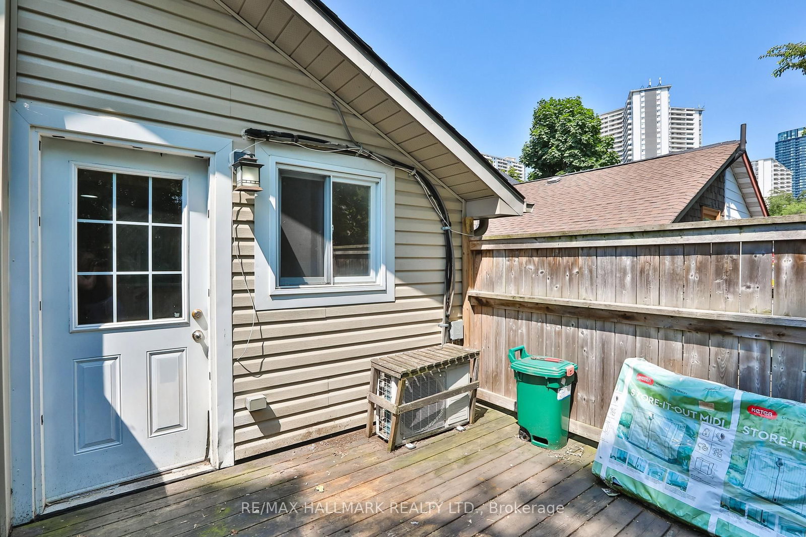 559 Parliament Street, Unit 1 - Photo 10