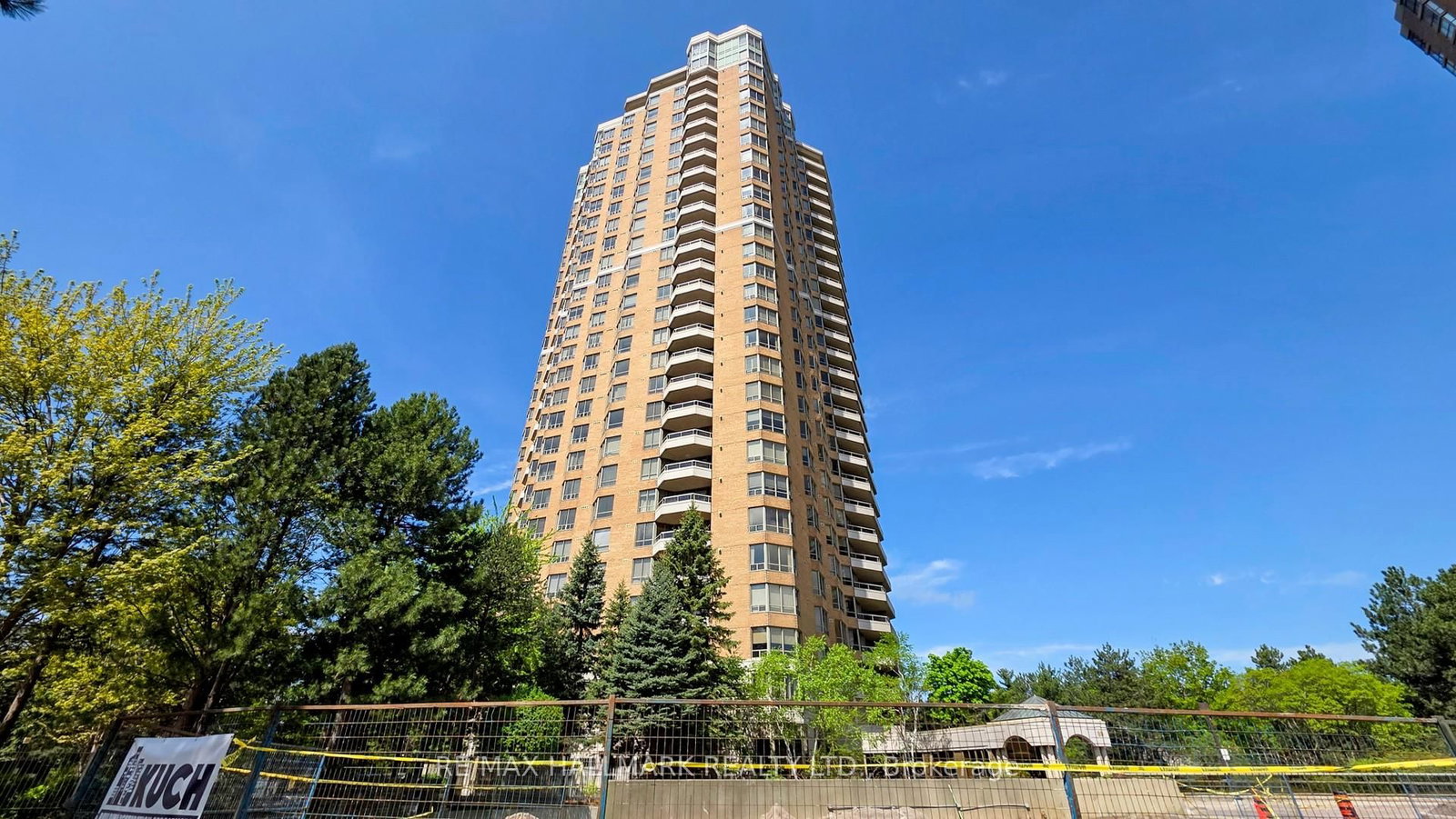 Condo for sale at 1610-89 Skymark Drive, Toronto, Ontario, M2H 3S6 - Hillcrest Village - MLS: C13049324