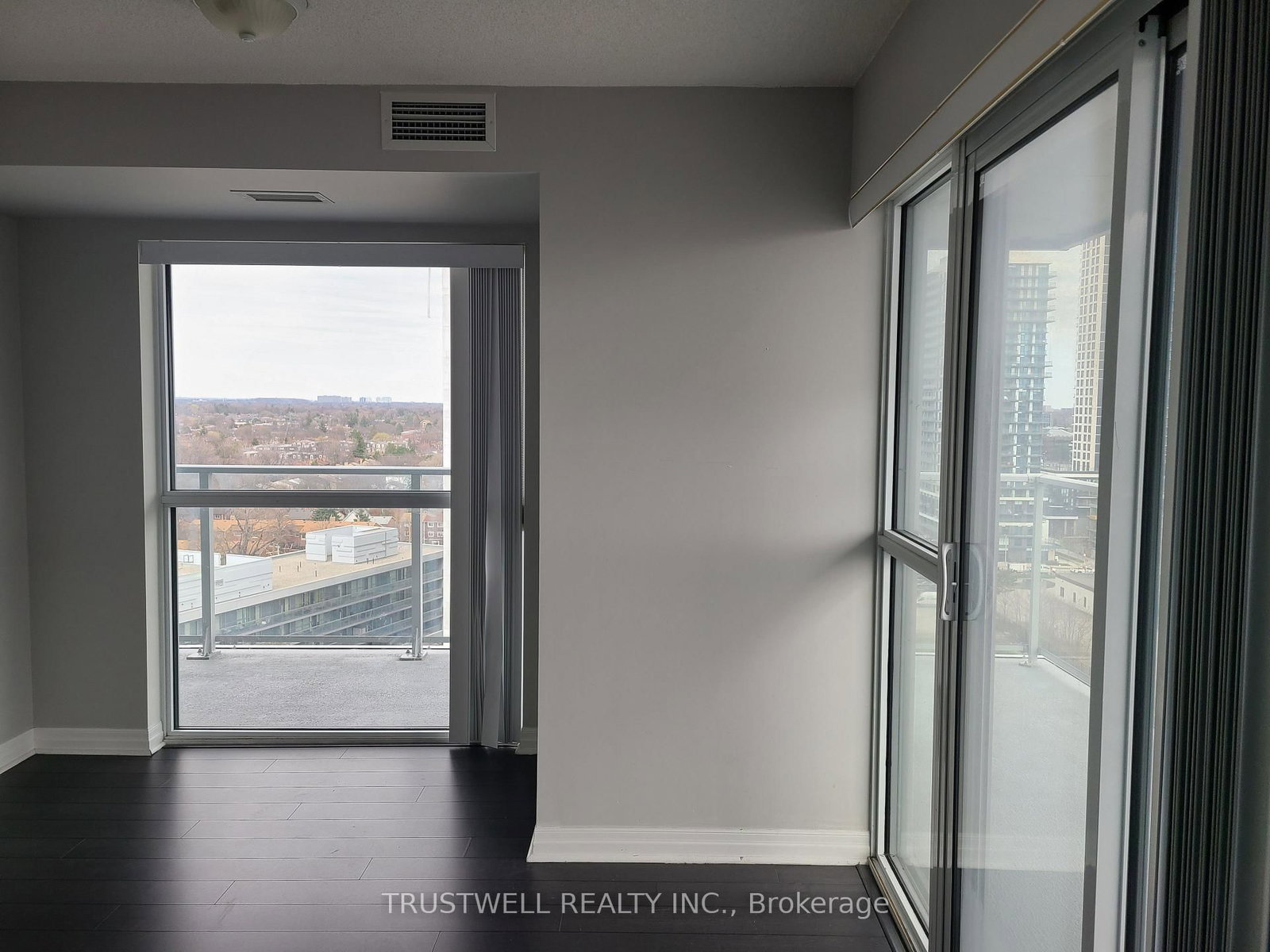 275 Yorkland Road, Unit 1209 - Photo 8