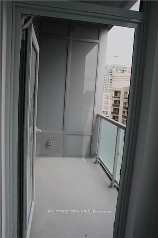 7 Kenaston Gardens, Unit 607 - Photo 7