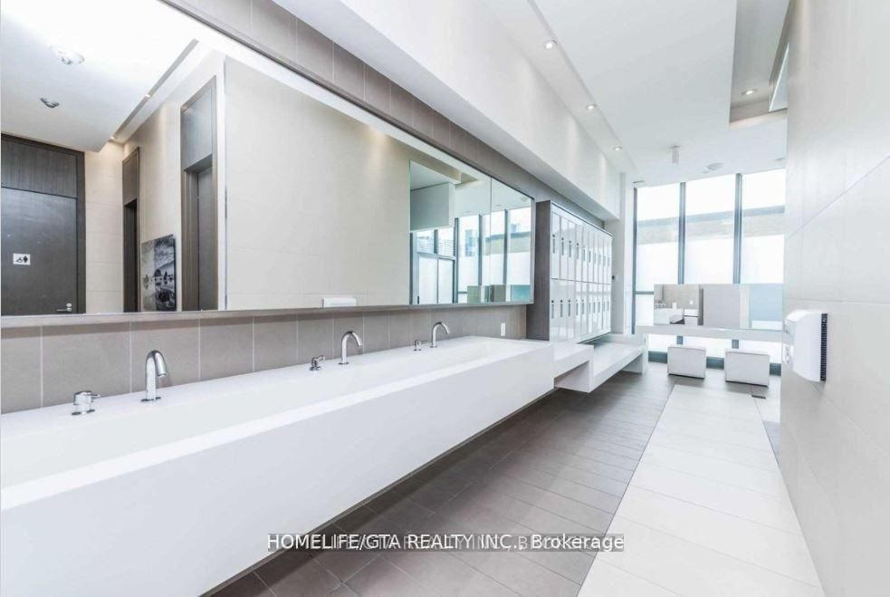 101 Charles Street E, Unit 2111 - Photo 34