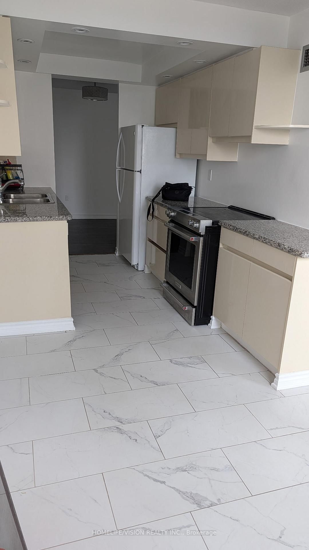 80 Antibes Drive, Unit 1005 - Photo 8