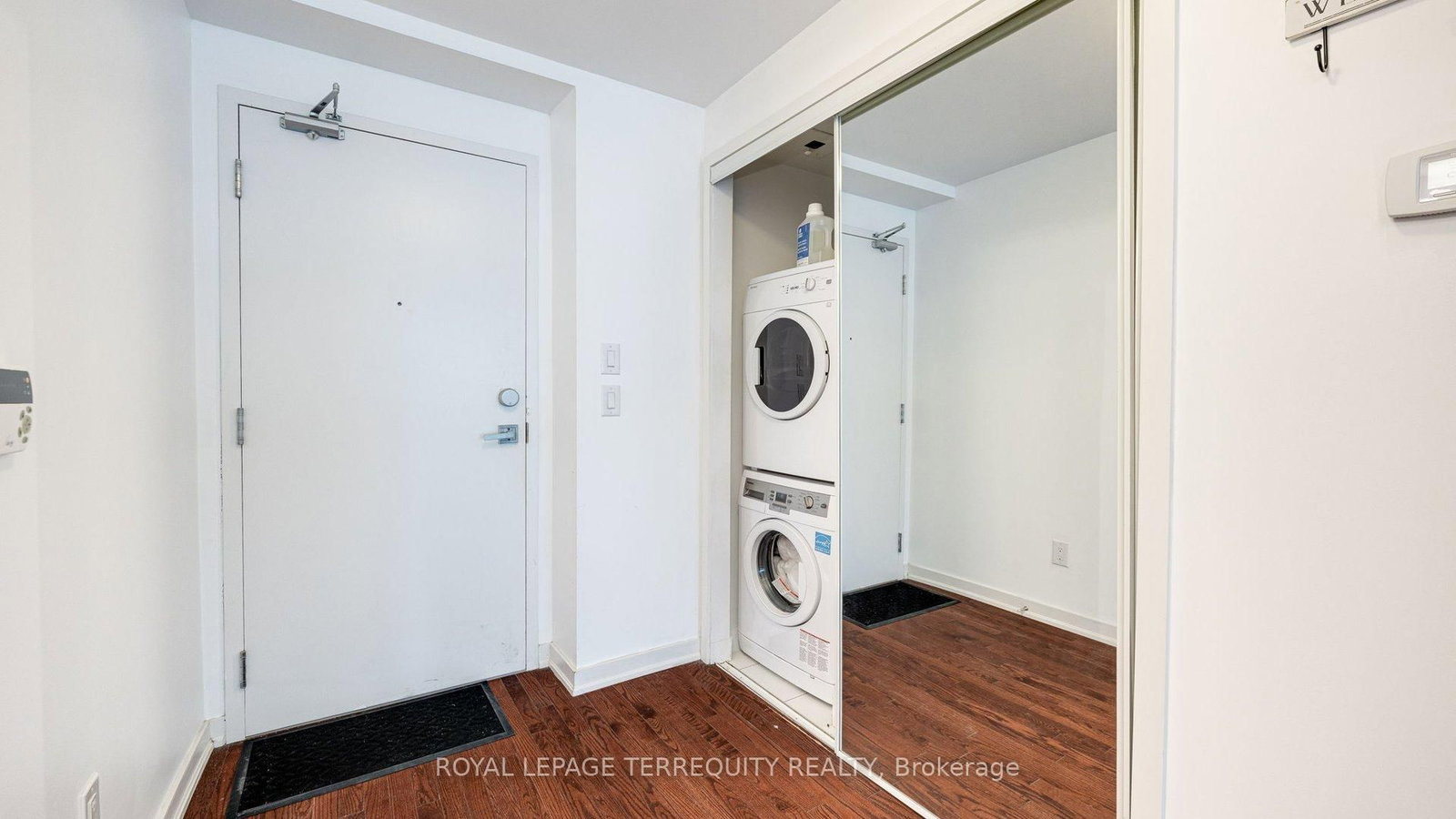14 York Street, Unit 1101 - Photo 15
