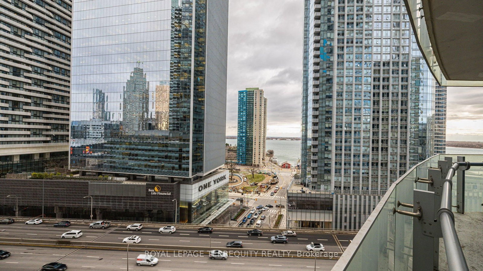 14 York Street, Unit 1101 - Photo 17