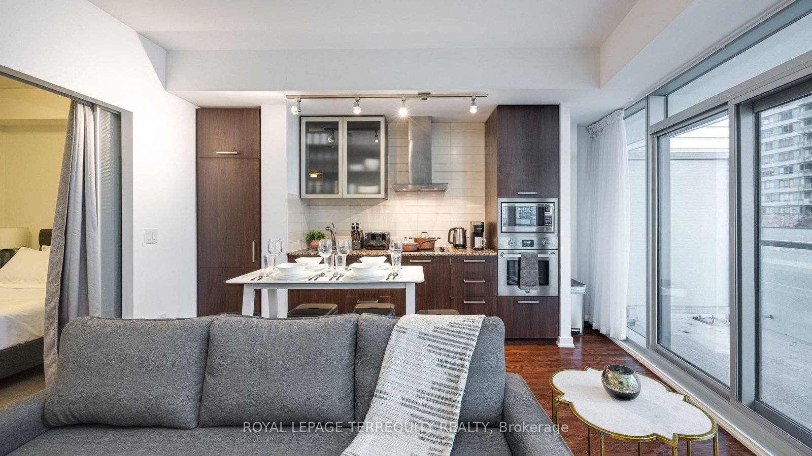 14 York Street, Unit 1101 - Photo 4
