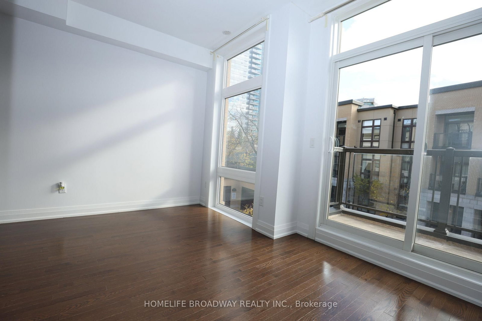 23 Eldora Avenue, Unit 111 - Photo 10