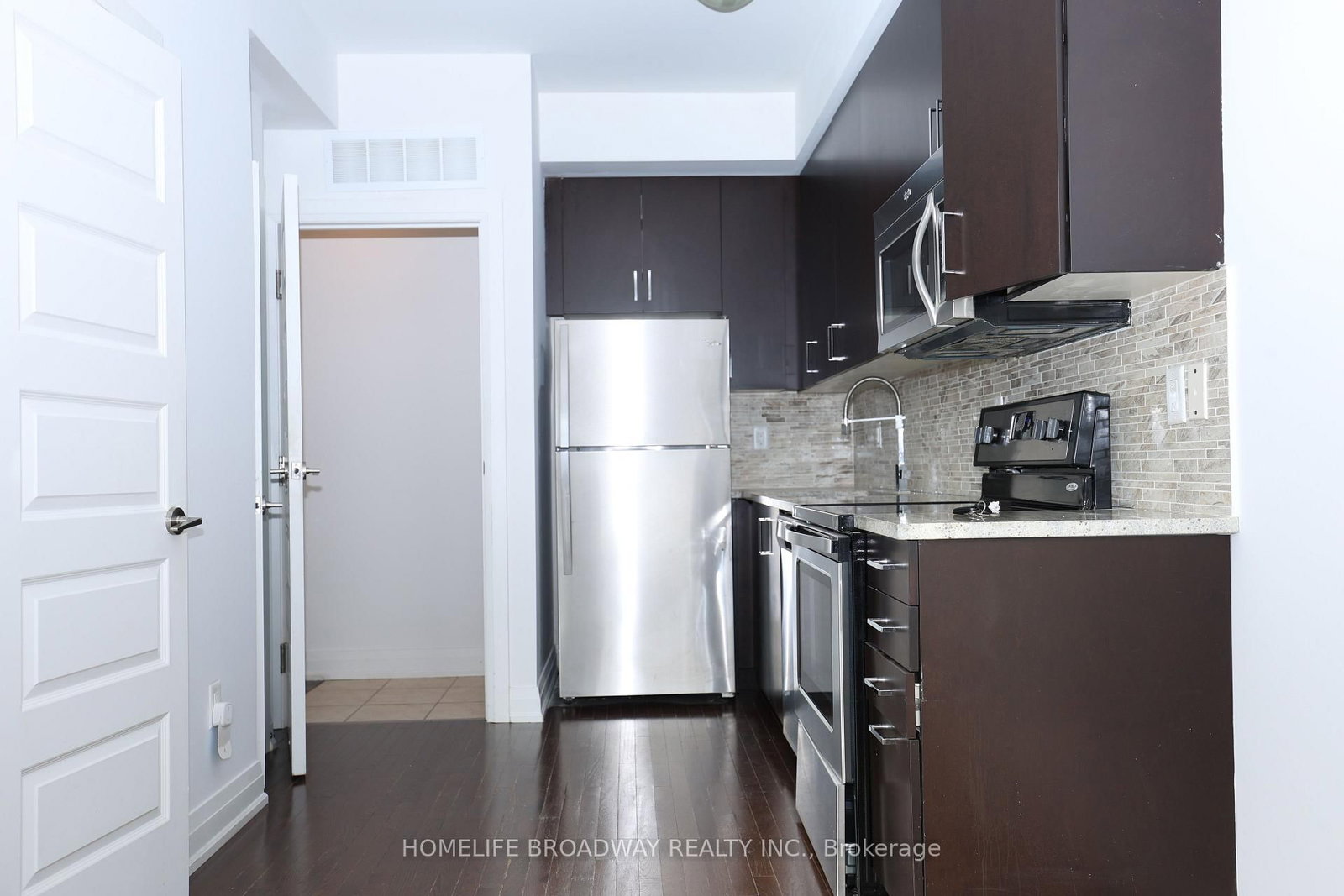 23 Eldora Avenue, Unit 111 - Photo 13