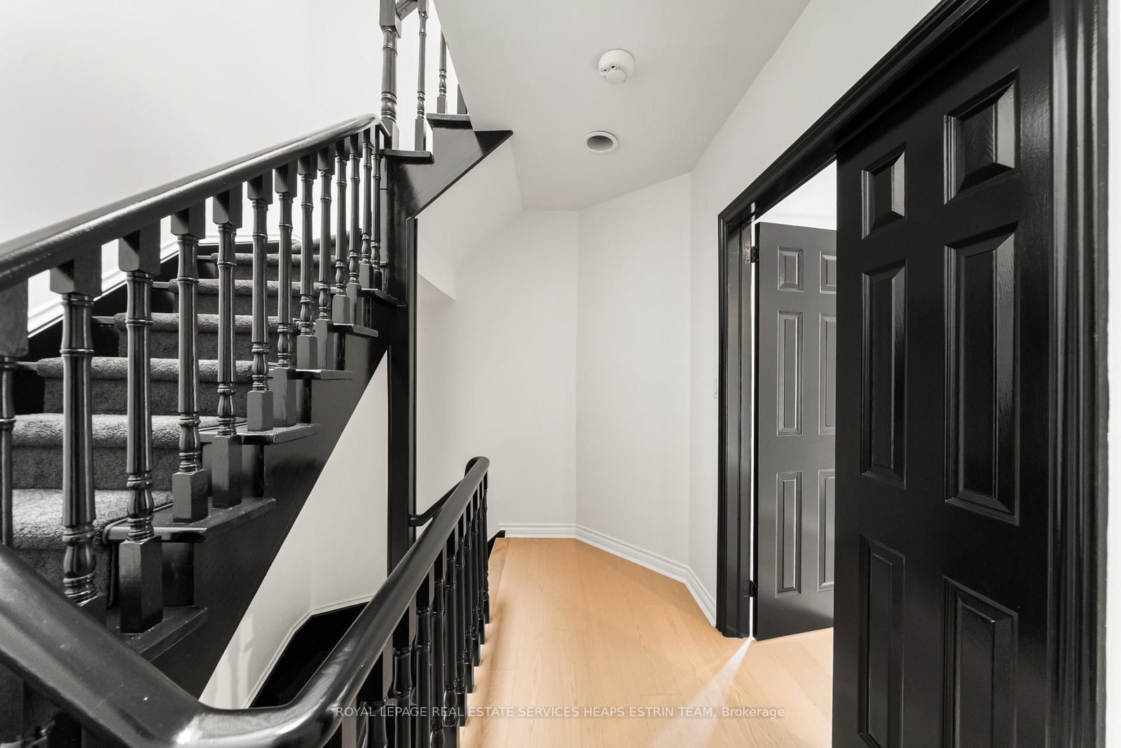 10 Gibson Avenue - Photo 30