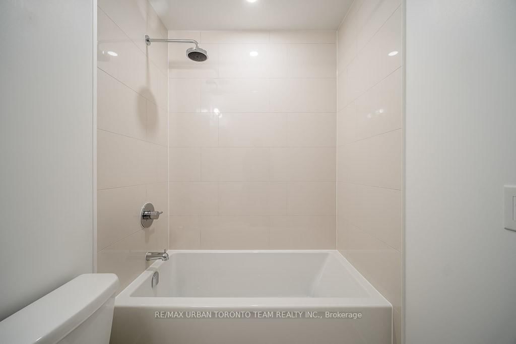 225 Sumach Street, Unit 2610 - Photo 13