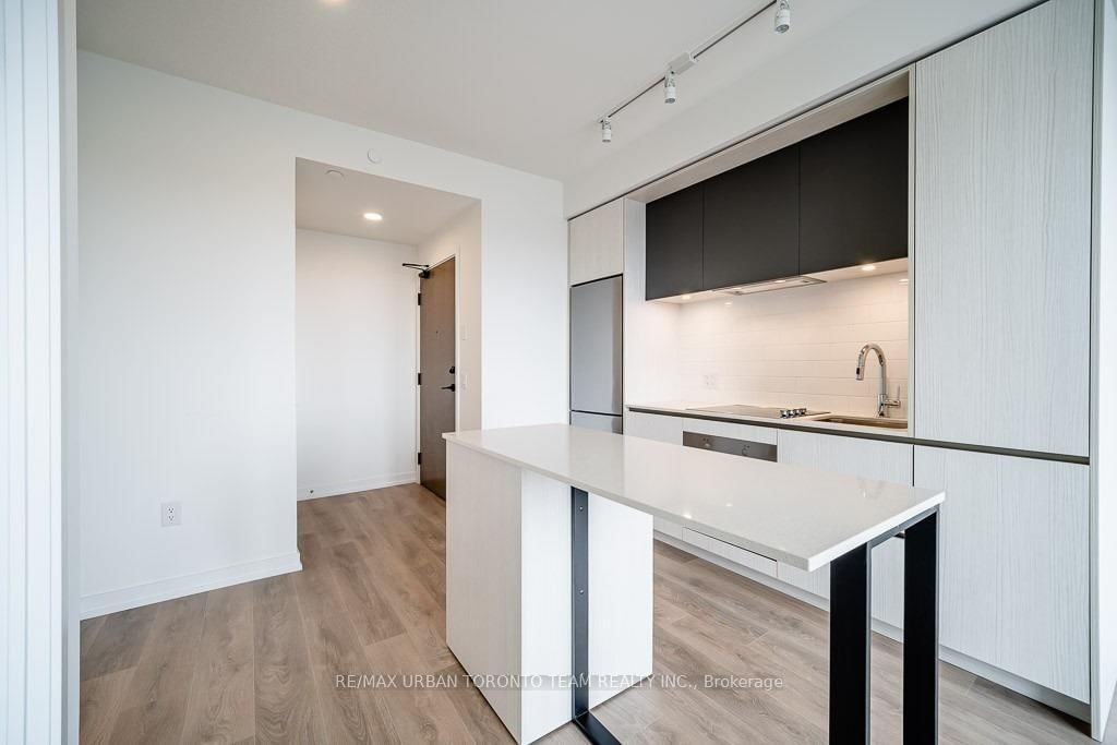 225 Sumach Street, Unit 2610 - Photo 9