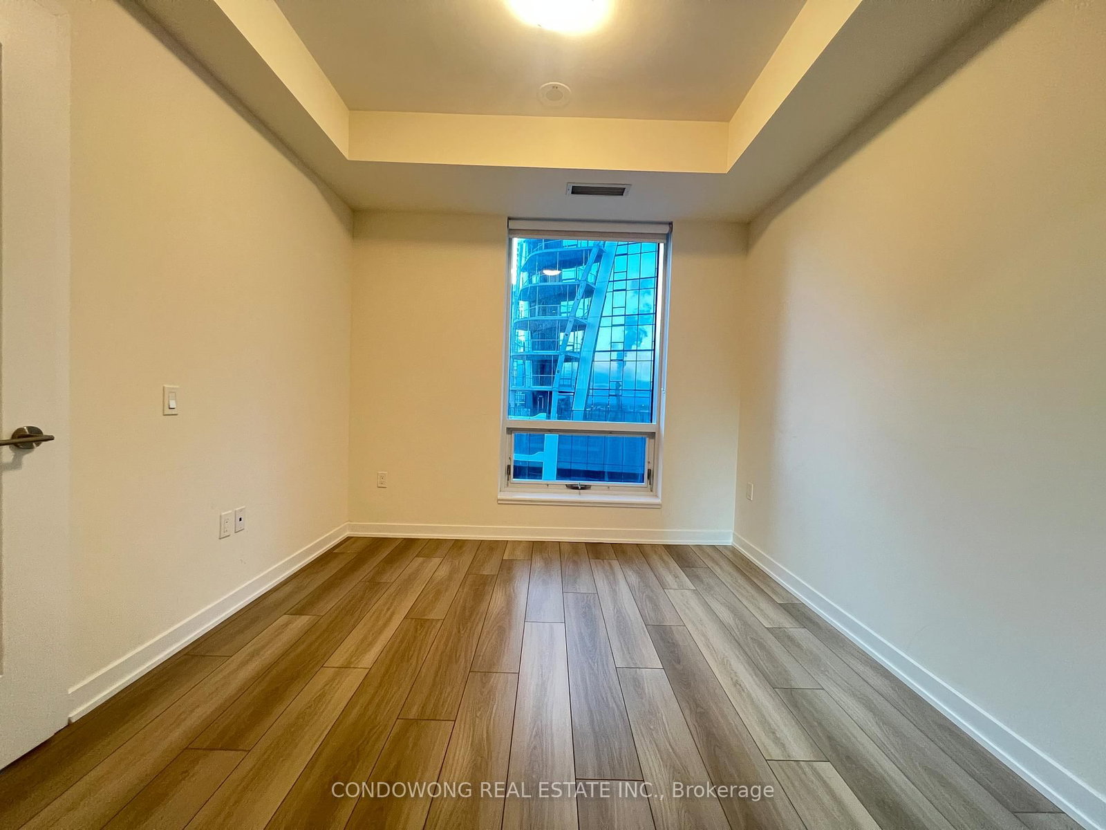 28 Freeland Street, Unit 1403 - Photo 4