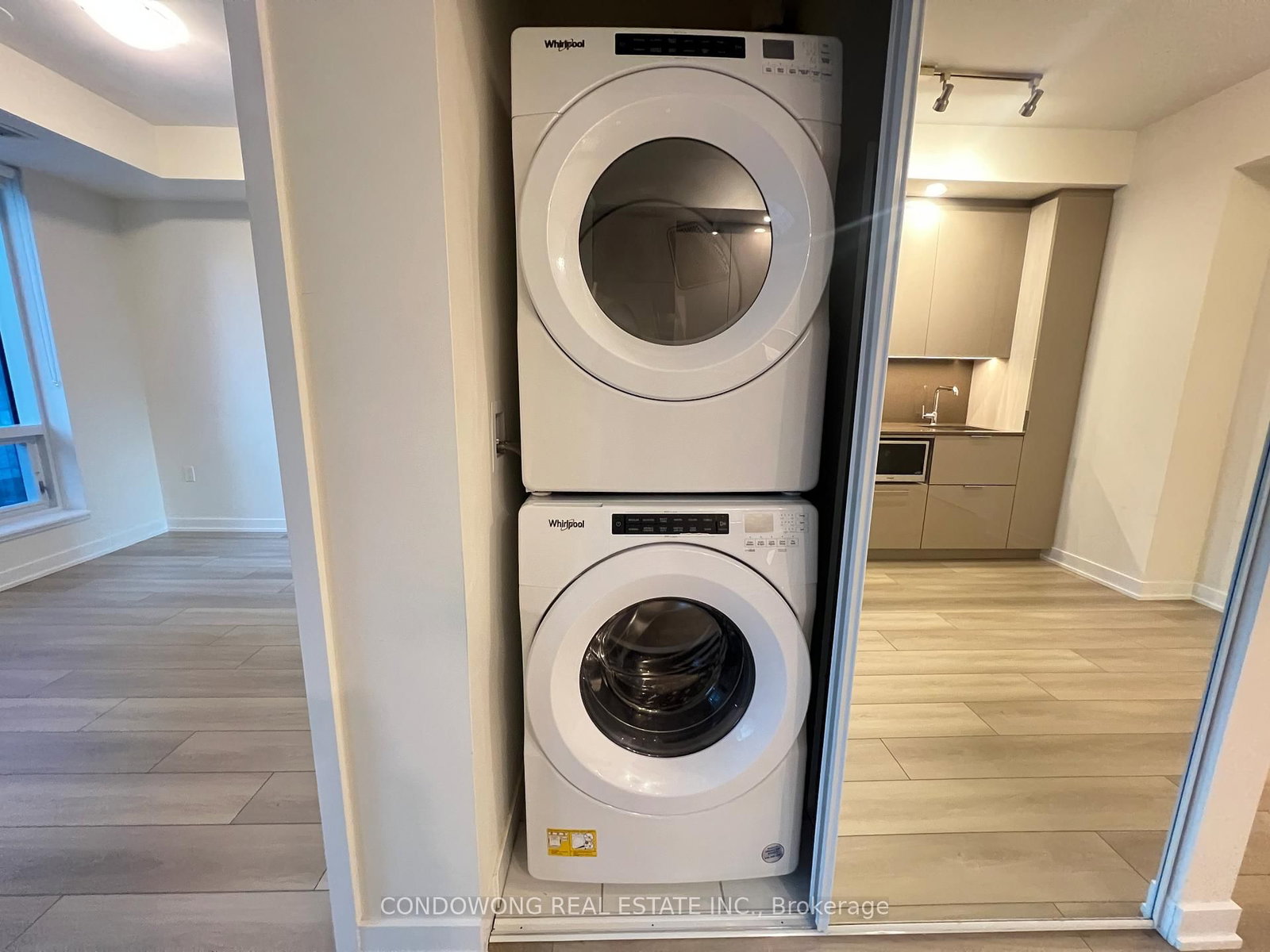 28 Freeland Street, Unit 1403 - Photo 7