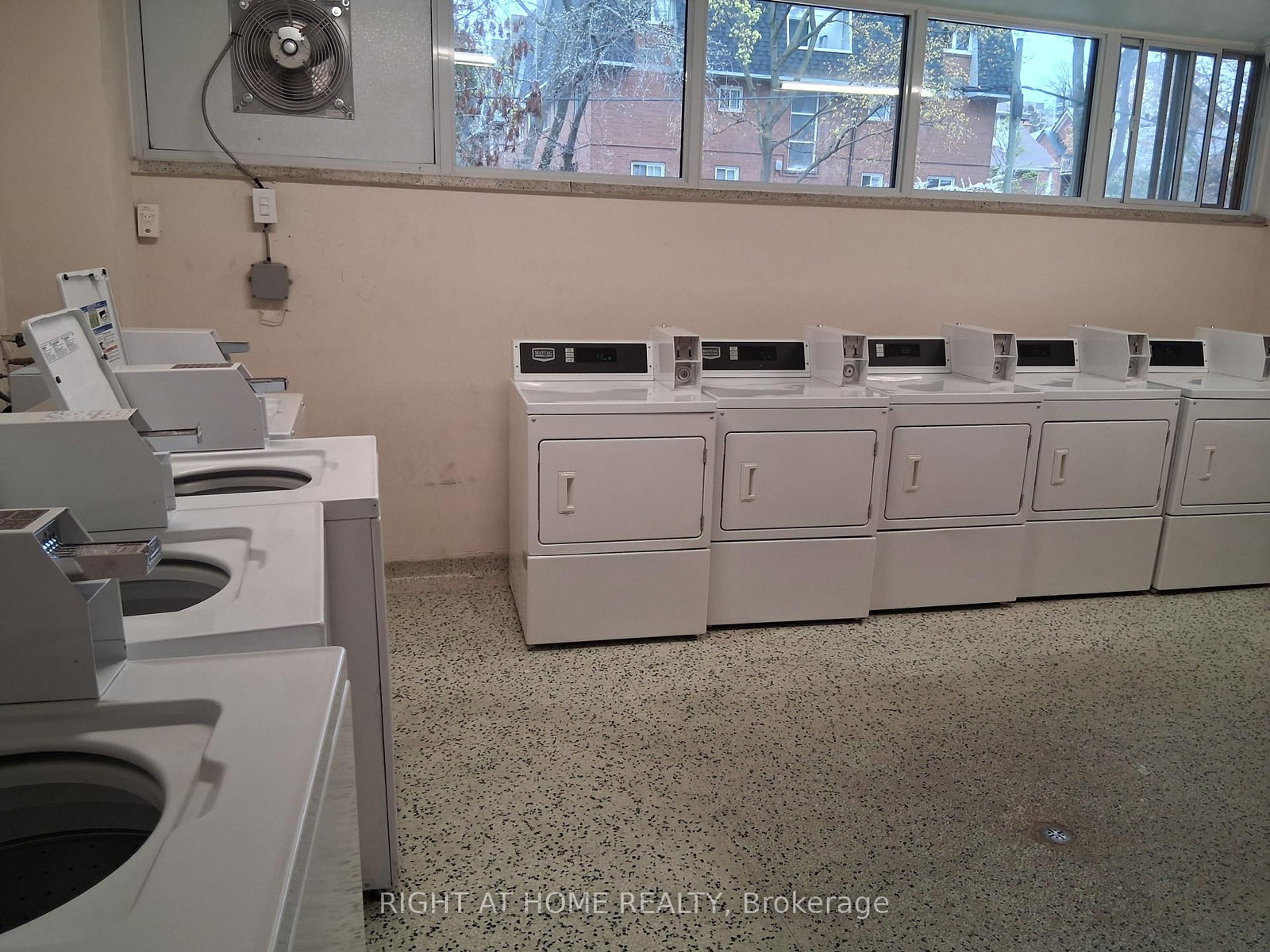 191 St George Street, Unit 1007 - Photo 15
