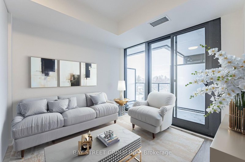 526 - 250 Lawrence Avenue W
