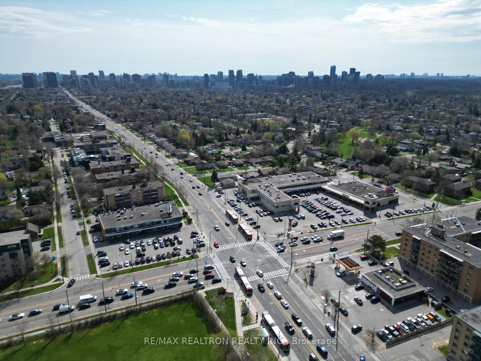 4926 Bathurst Street - Photo 3