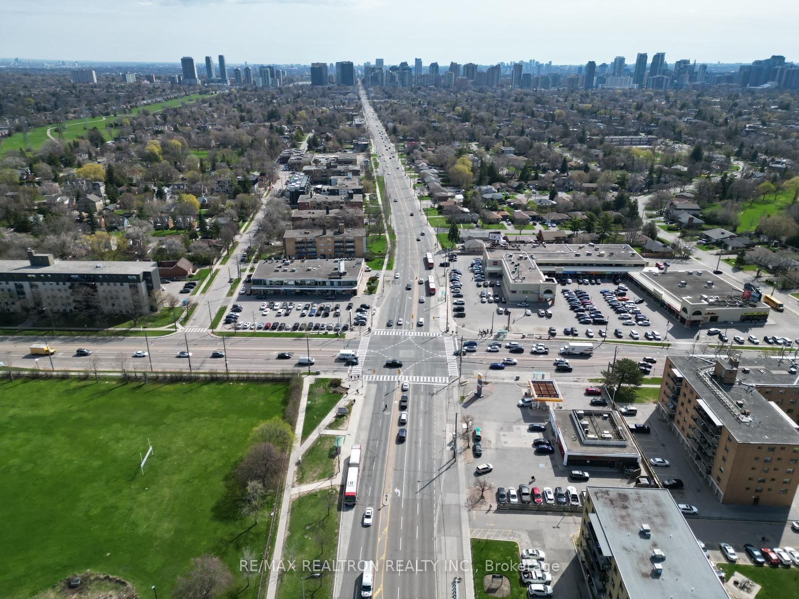 4926 Bathurst Street - Photo 4