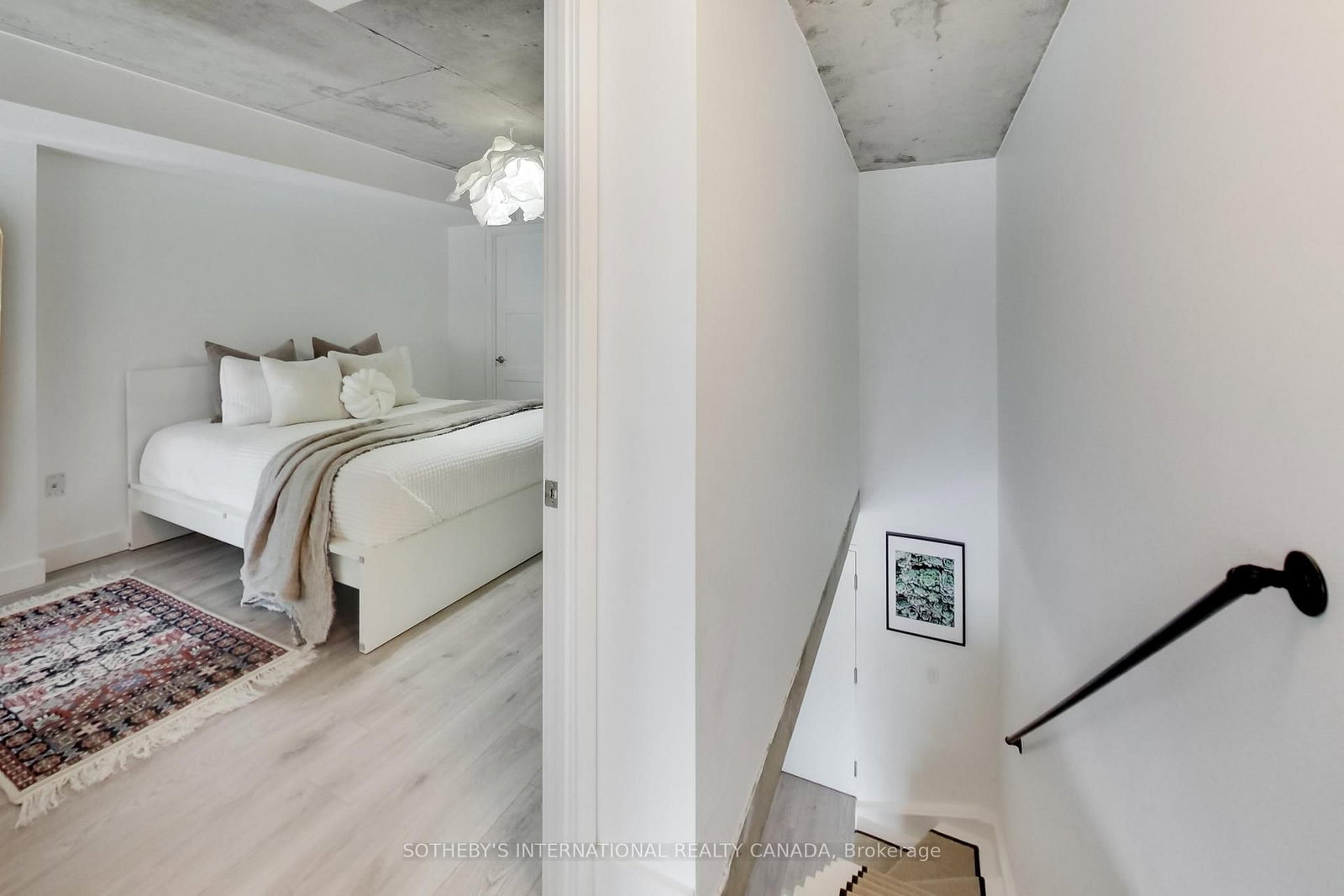 954 King Street W, Unit 312 - Photo 11