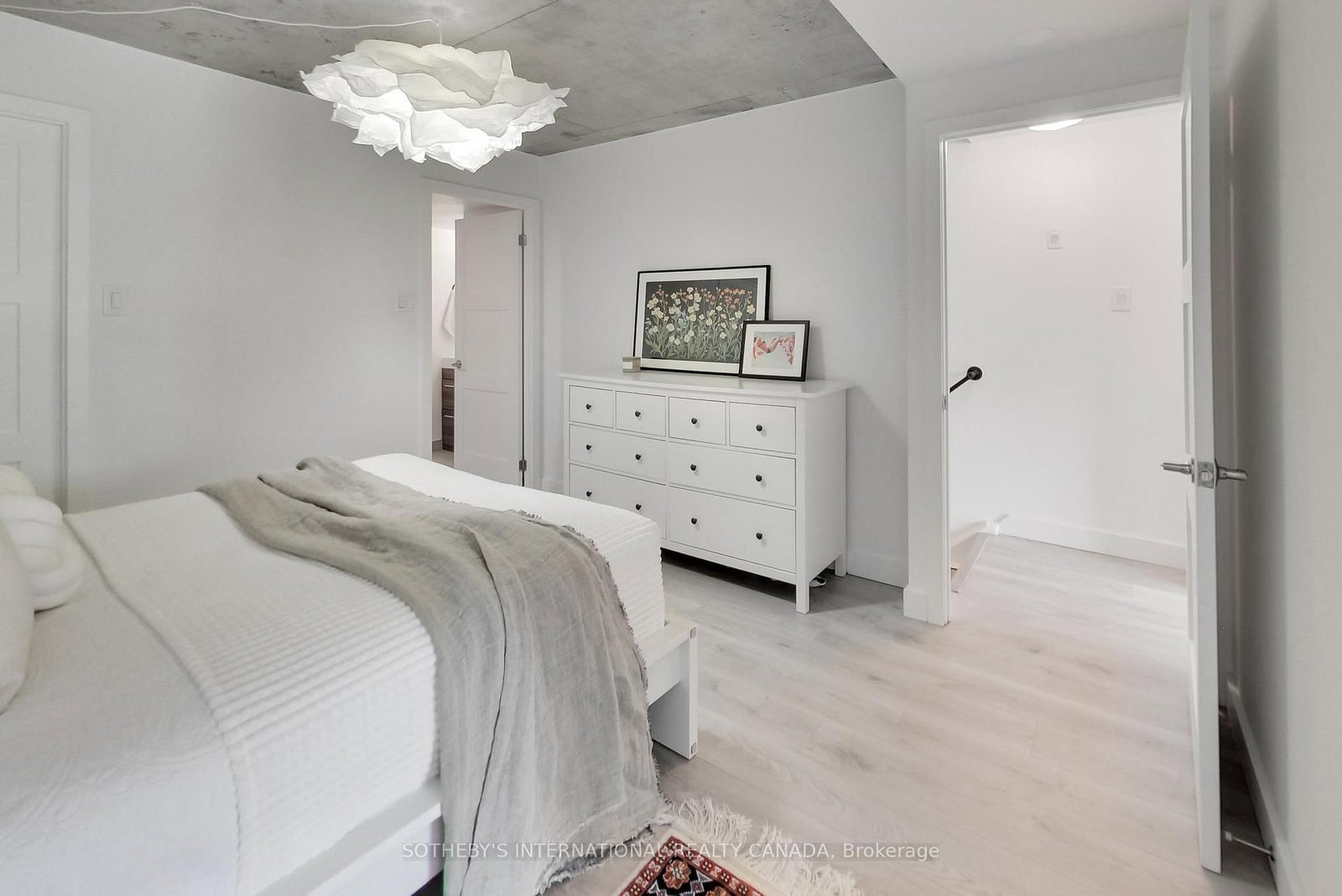 954 King Street W, Unit 312 - Photo 12