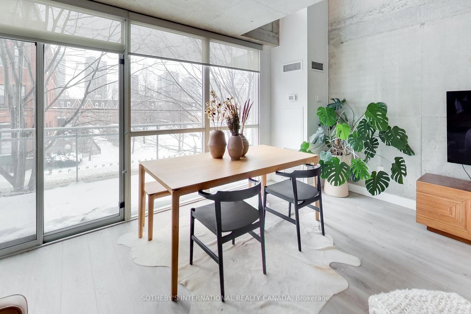 954 King Street W, Unit 312 - Photo 4