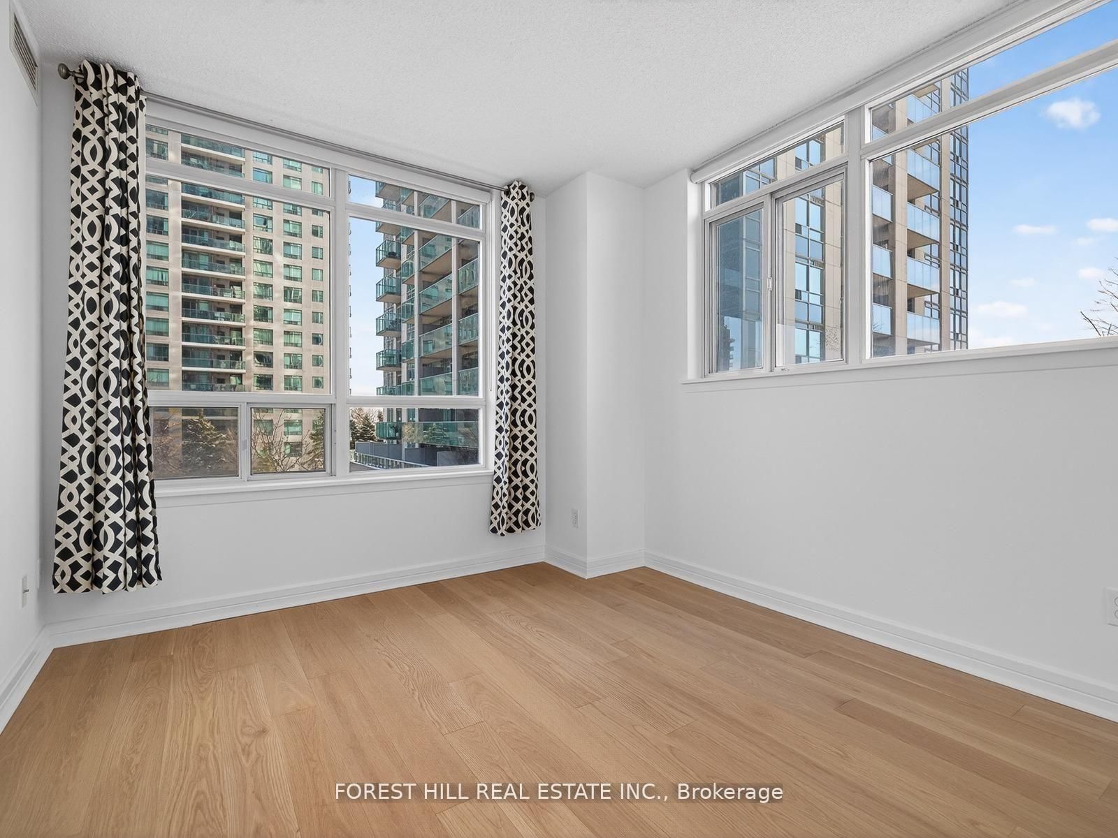 16 Harrison Garden Boulevard, Unit 304 - Photo 20